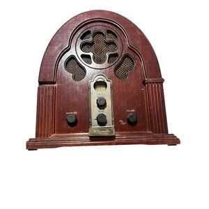 📻 VINTAGE 1930s STYLE CATHEDRAL RADIO 📻